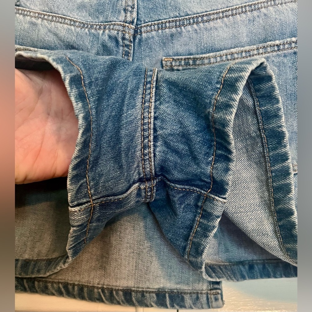 Women’s True Craft size 8 Denim Blue Jean Skort Medium Wash w/ Light Distressing - Picture 7 of 16